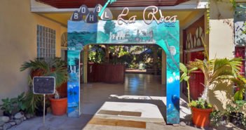 Tagbilaran Hotels Resorts Pension Houses Bohol Guide Bohol La Roca Hotel In Tagbilaran