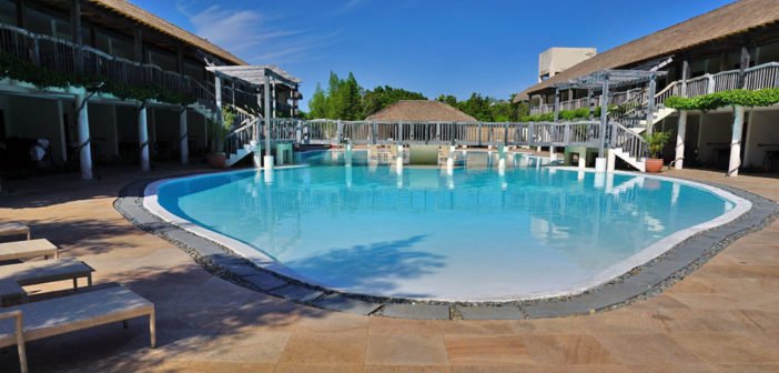 Bluewater Panglao Beach Resort - Swimming pool
