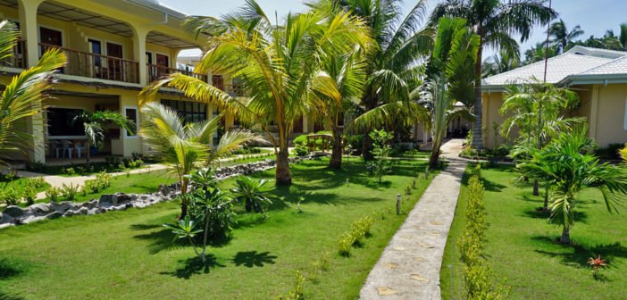 Bohol Sunside - Tropical Garden