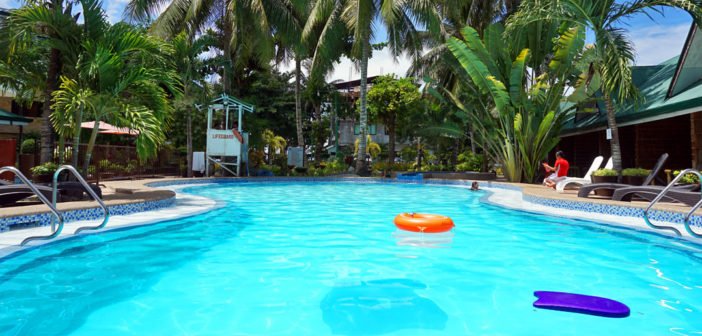 Dumaluan Beach Resort Swimming Pool