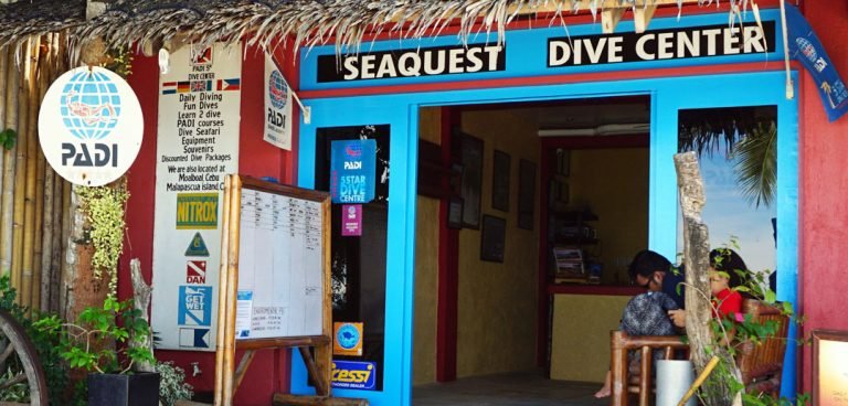 Seaquest Dive Center at Alona Beach